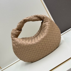 Bottega Veneta Hobo Bags